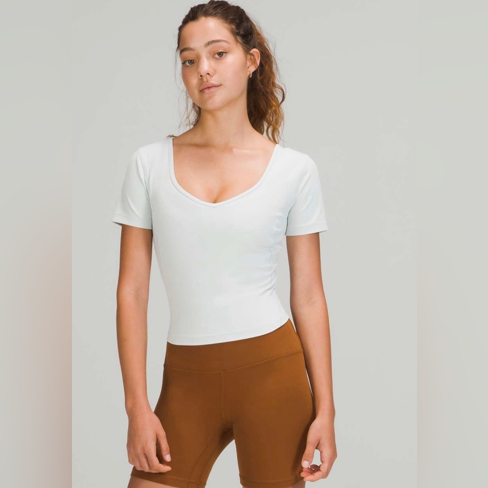 Lululemon Align Tee Size 4